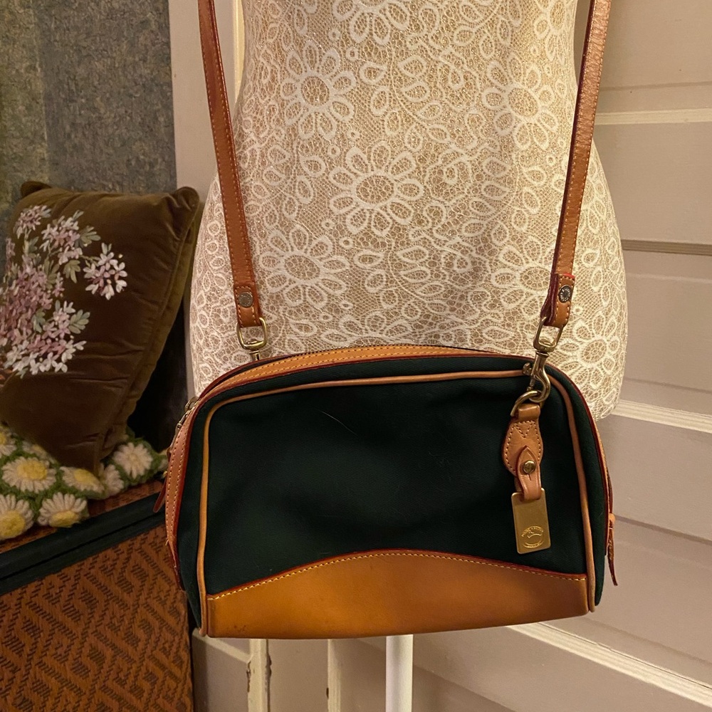 *sold*Dooney & Bourke Cabriolet hunter green canvas & leather crossbody purse